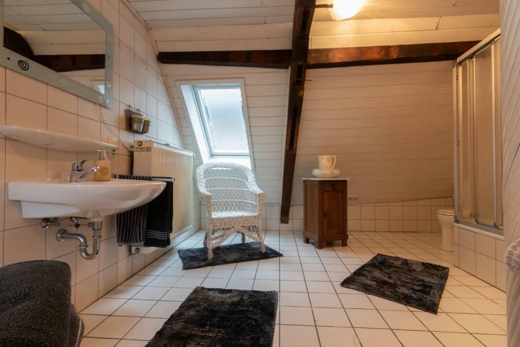 Ferienwohnung Flaemisches Weinhaus Wintrich Ngoại thất bức ảnh